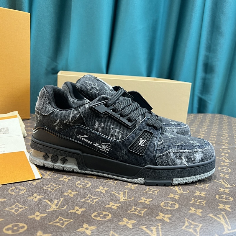 LOUIS VUITTON SHOES (436)