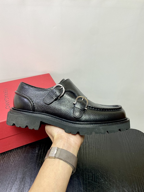 FERRAGAMO SHOES (130)