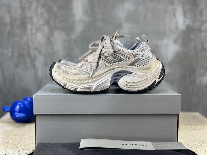 BALENCIAGA SNEAKERS (164)
