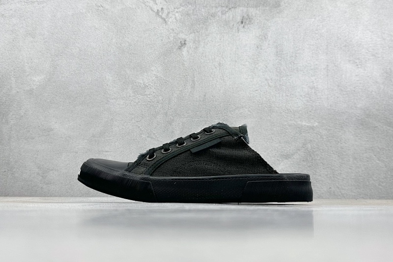 BALENCIAGA SNEAKERS (378)