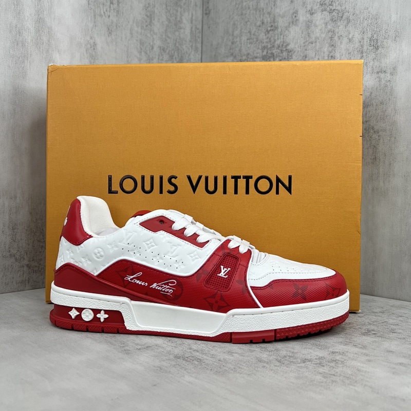 LOUIS VUITTON SNEAKERS (606)