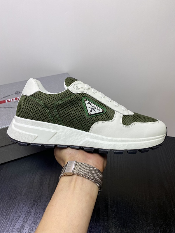 PRADA SHOES (540)