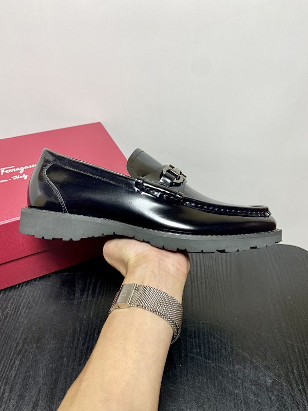 FERRAGAMO SHOES (154)