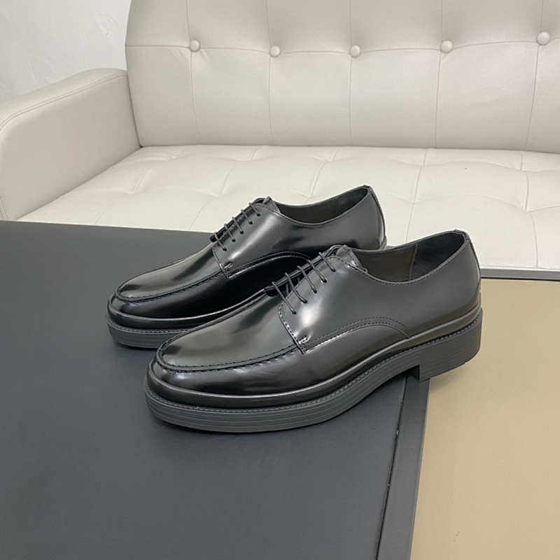 PRADA SHOES (109)