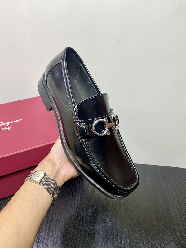 FERRAGAMO SHOES (23)