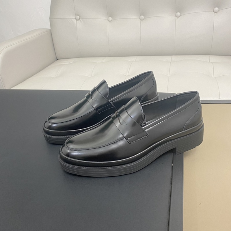 PRADA SHOES (124)