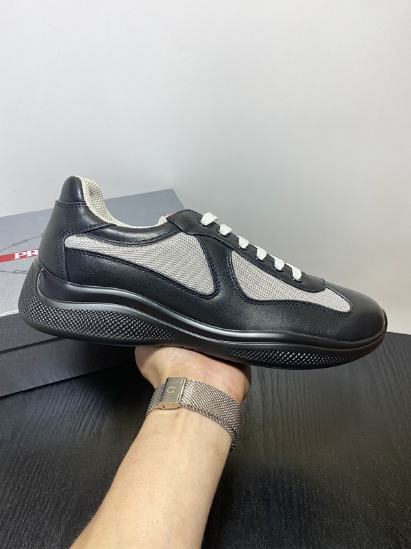 PRADA SHOES (421)