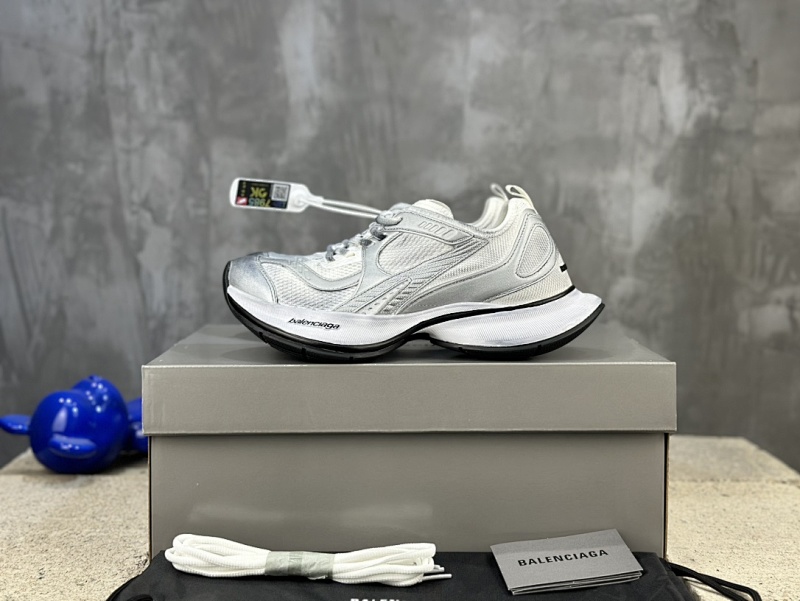 BALENCIAGA SNEAKERS (260)