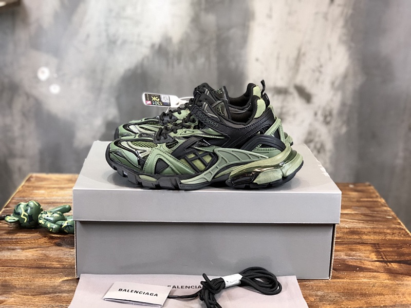 BALENCIAGA SNEAKERS (486)