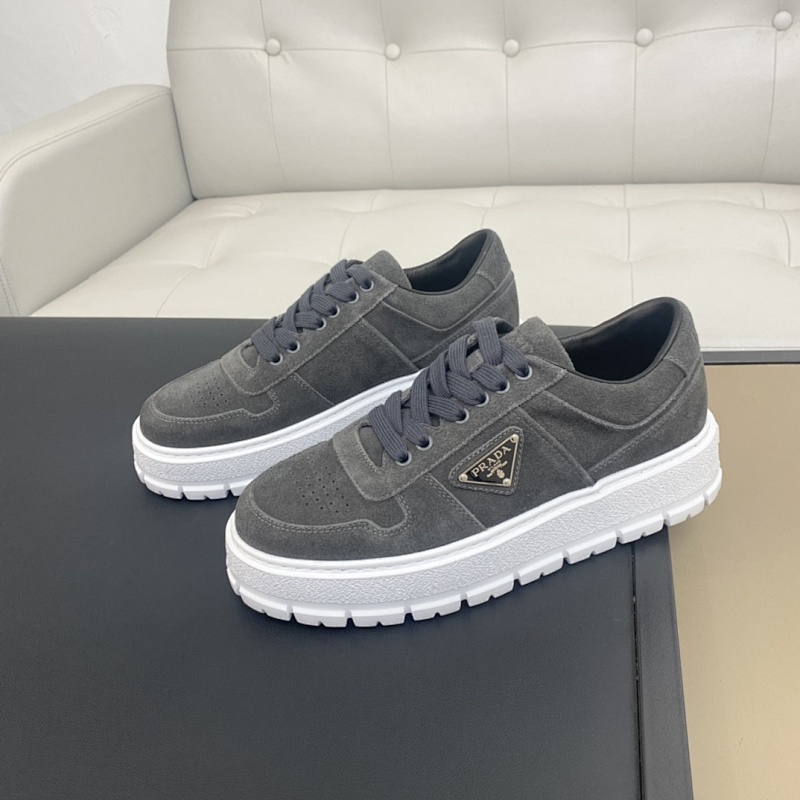 PRADA SHOES (204)