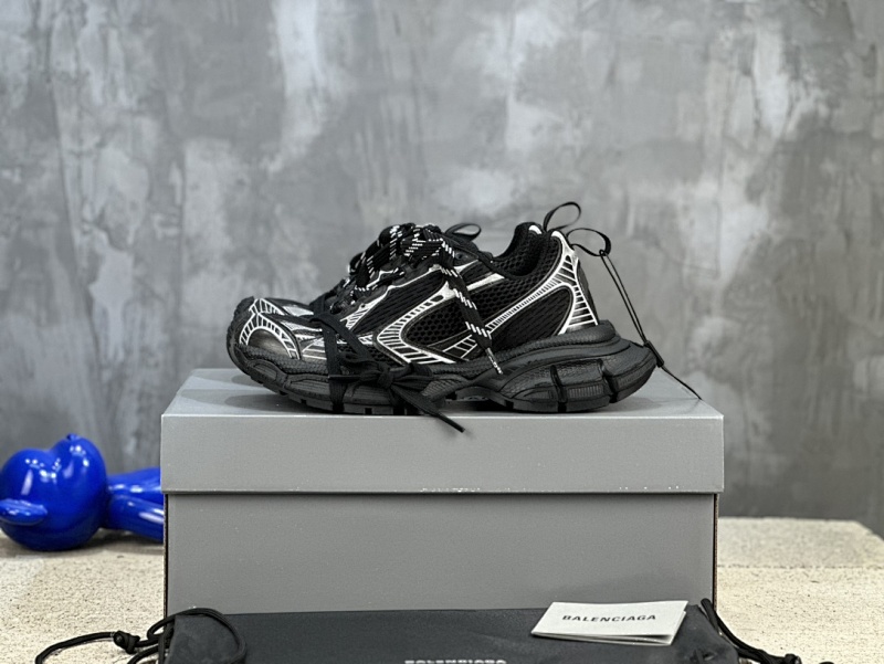 BALENCIAGA SNEAKERS (199)