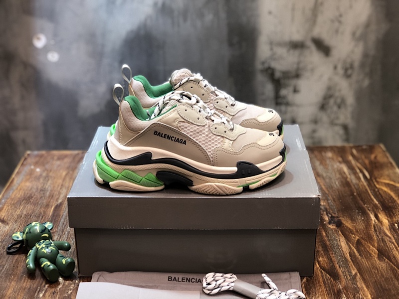 BALENCIAGA SNEAKERS (757)