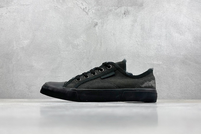 BALENCIAGA SNEAKERS (389)