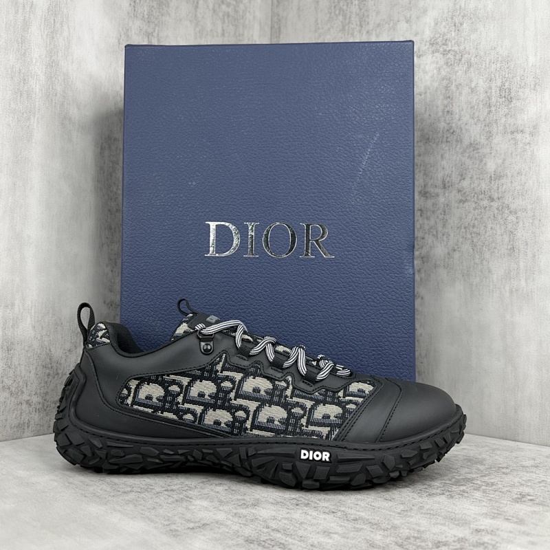 DIOR SNEAKERS (136)