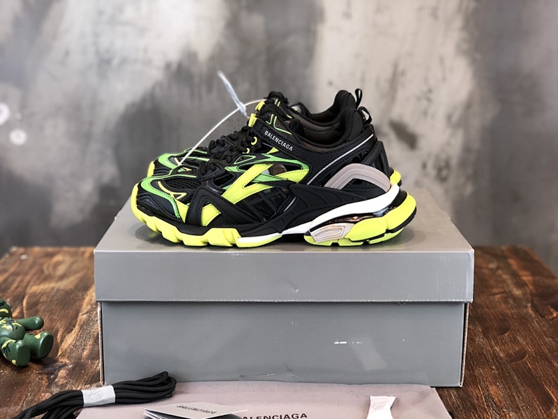 BALENCIAGA SNEAKERS (480)