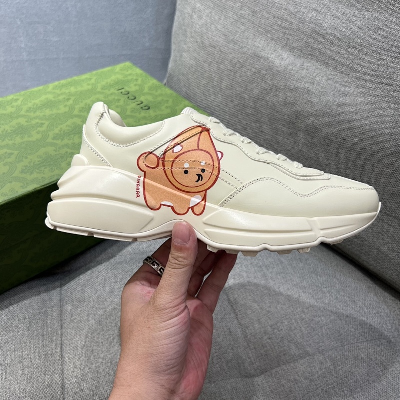 GUCCI SHOES (74)