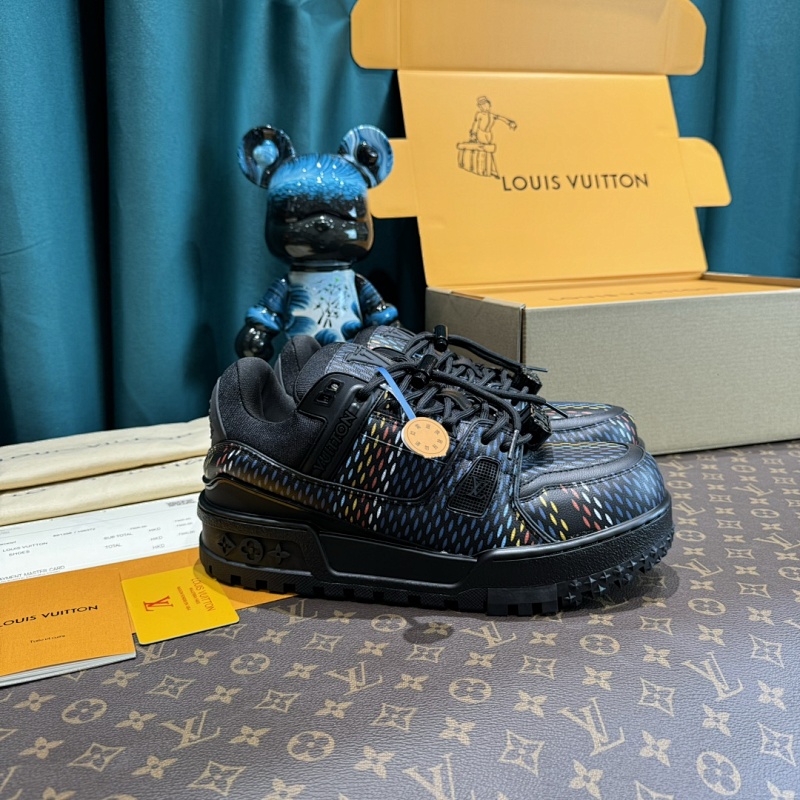 LOUIS VUITTON SHOES (359)