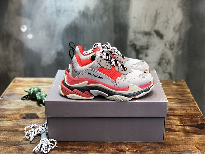 BALENCIAGA SNEAKERS (753)
