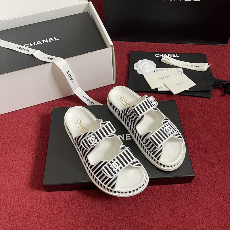 CHANEL SHOES (55)
