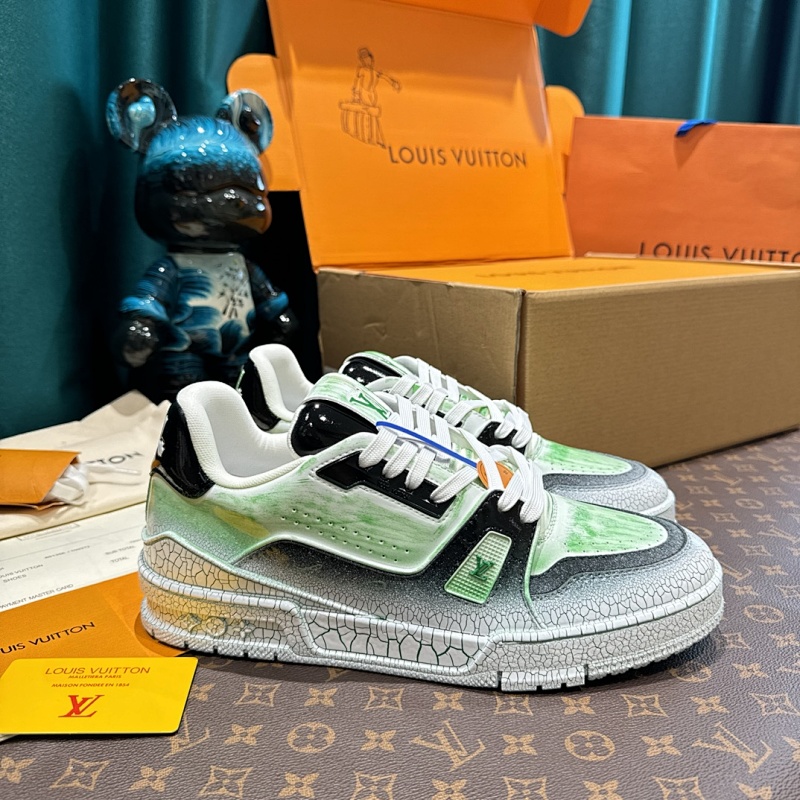 LOUIS VUITTON SHOES (53)