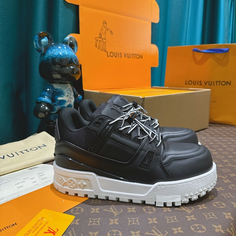 LOUIS VUITTON SHOES (249)
