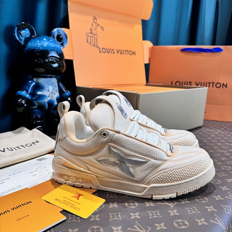 LOUIS VUITTON SHOES (262)