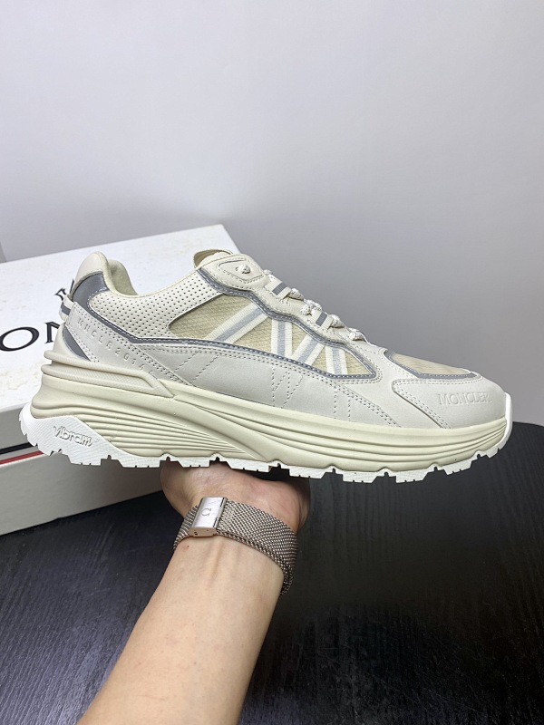 MONCLER SHOES (27)