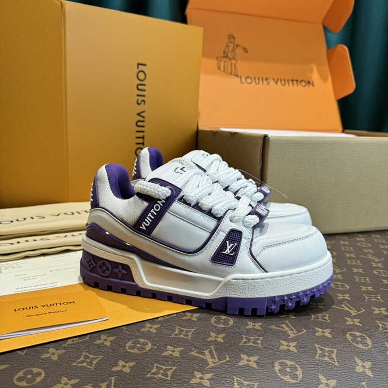 LOUIS VUITTON SHOES (379)