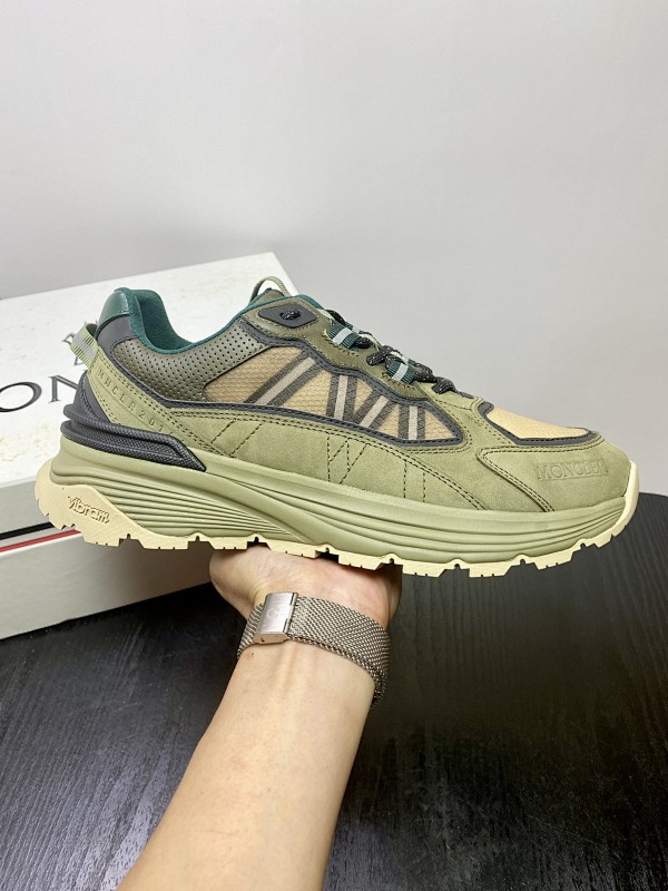 MONCLER SHOES (29)