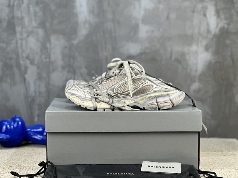 BALENCIAGA SNEAKERS (20)