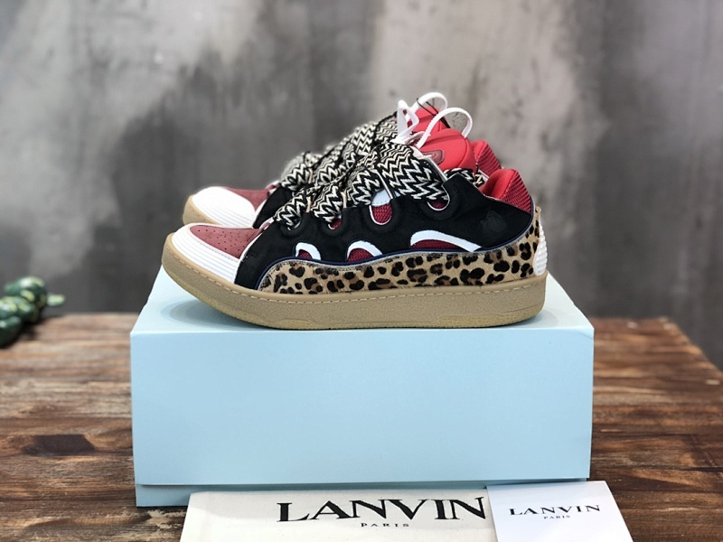 LANVIN CURB (18)