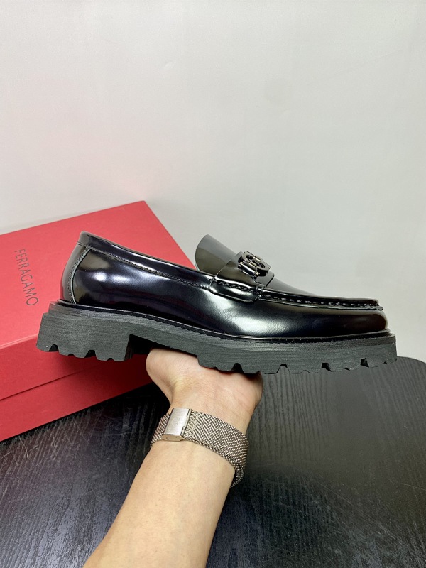 FERRAGAMO SHOES (131)