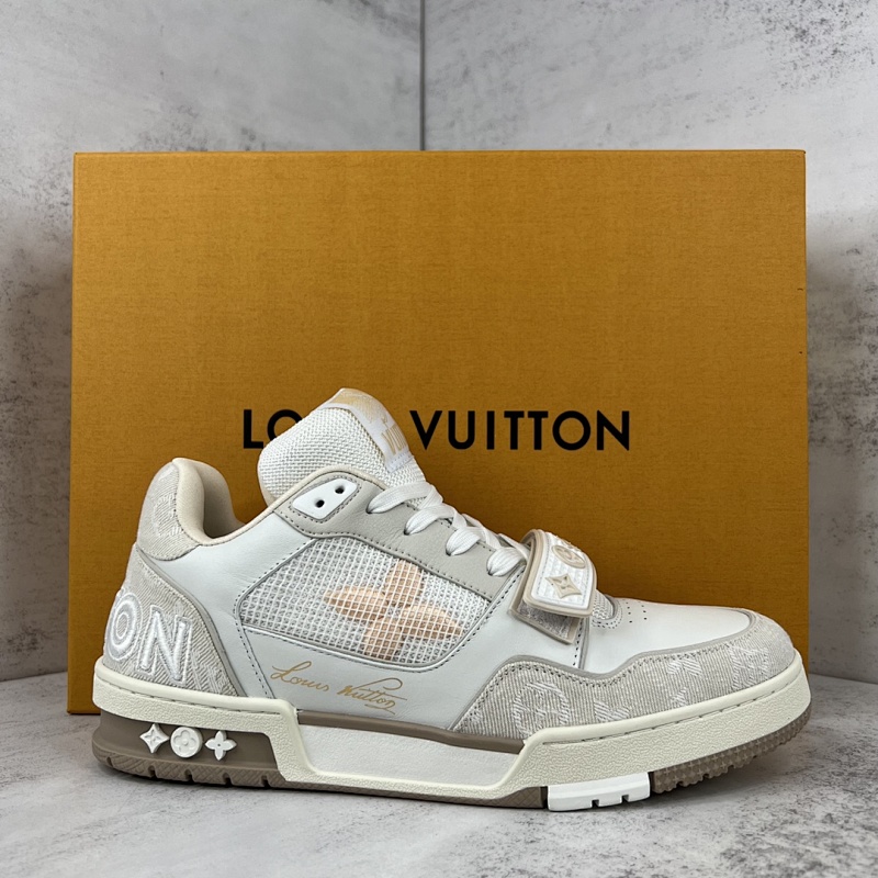 LOUIS VUITTON SHOES (658)