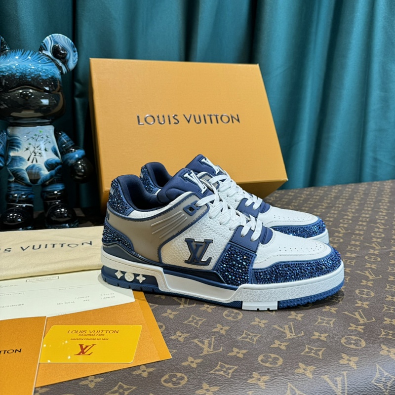LOUIS VUITTON SHOES (327)