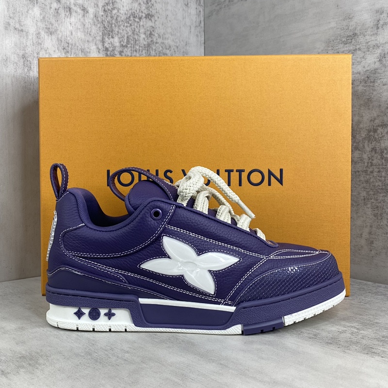 LOUIS VUITTON SNEAKERS (499)