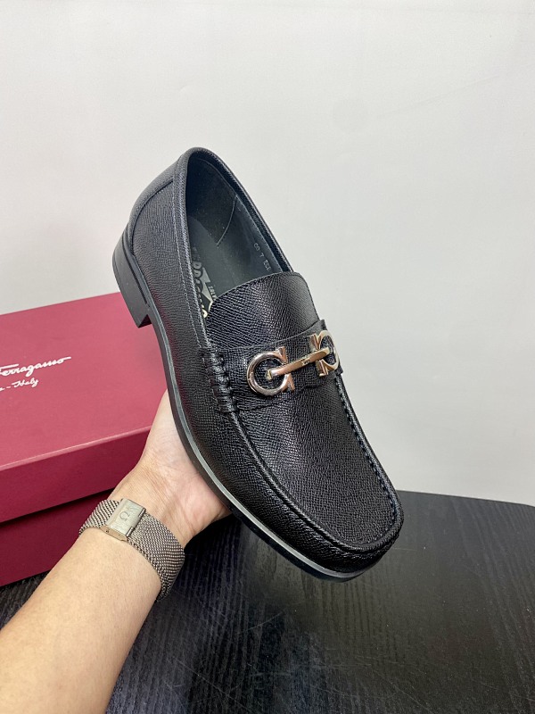 FERRAGAMO SHOES (19)