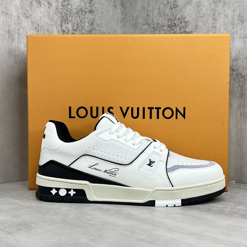 LOUIS VUITTON SHOES (567)