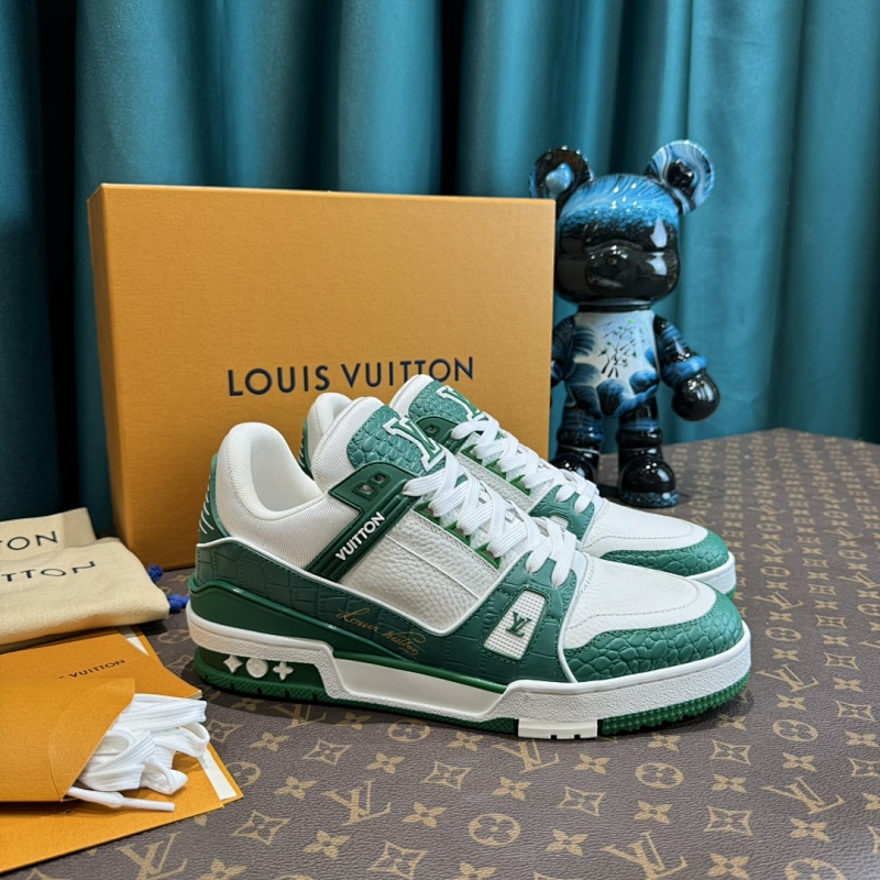 LOUIS VUITTON SNEAKERS (398)