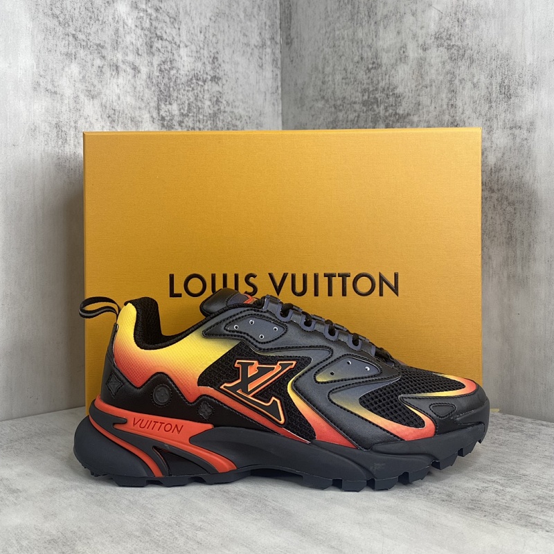 LOUIS VUITTON SNEAKERS (690)