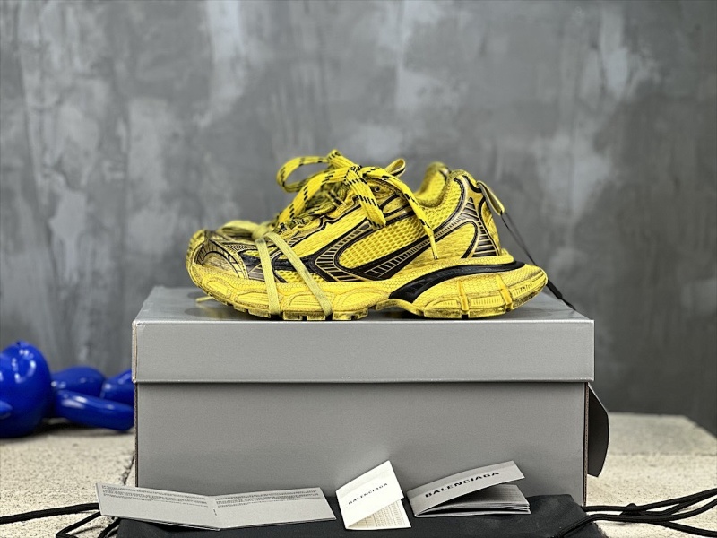 BALENCIAGA SNEAKERS (3)