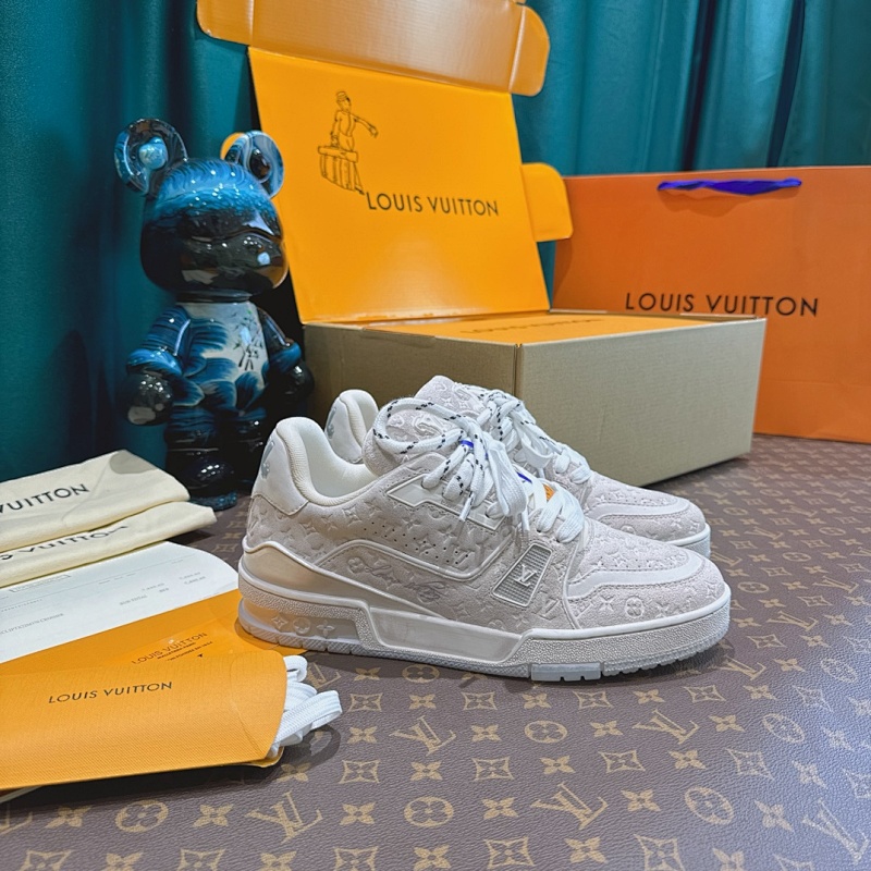 LOUIS VUITTON SHOES (59)