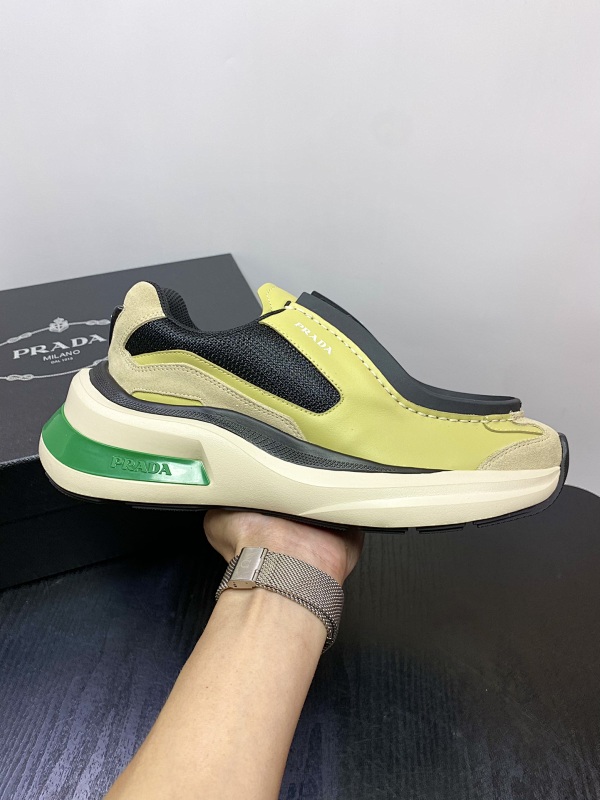 PRADA SHOES (440)