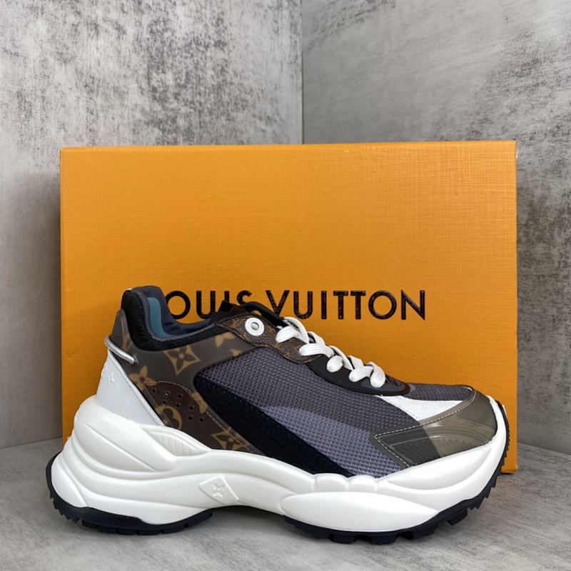 LOUIS VUITTON SHOES (674)