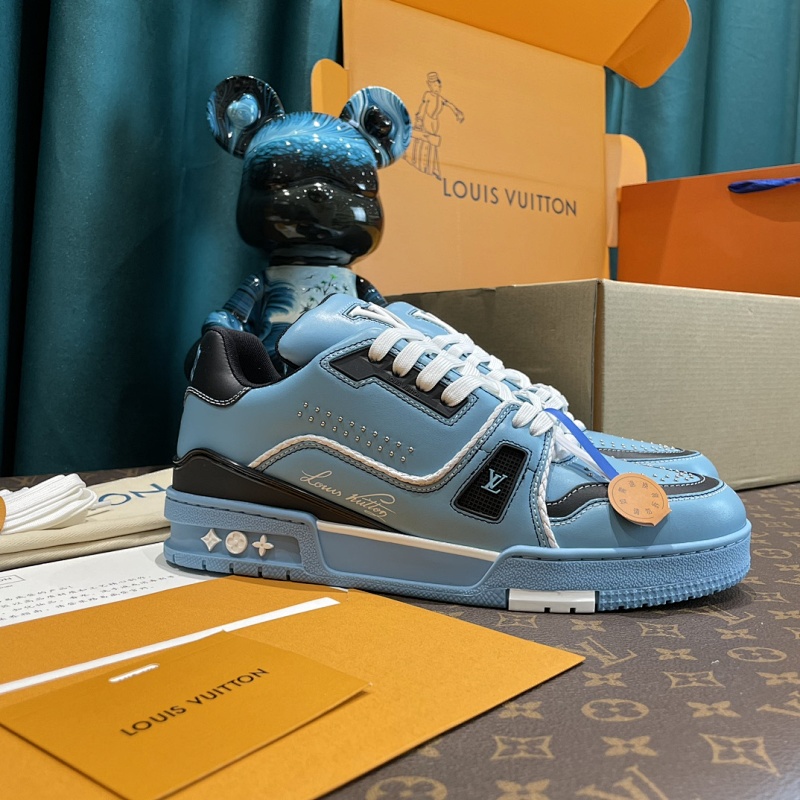 LOUIS VUITTON SHOES (246)