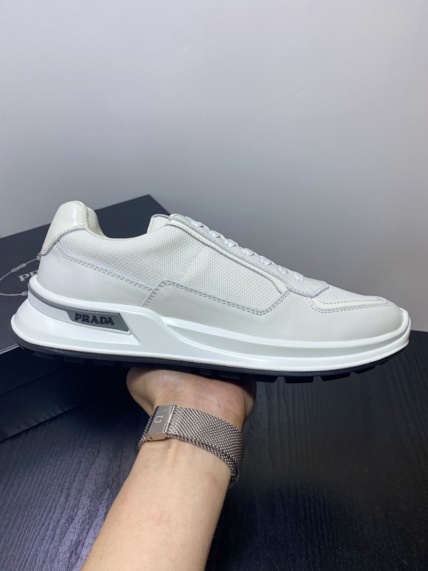 PRADA SHOES (450)