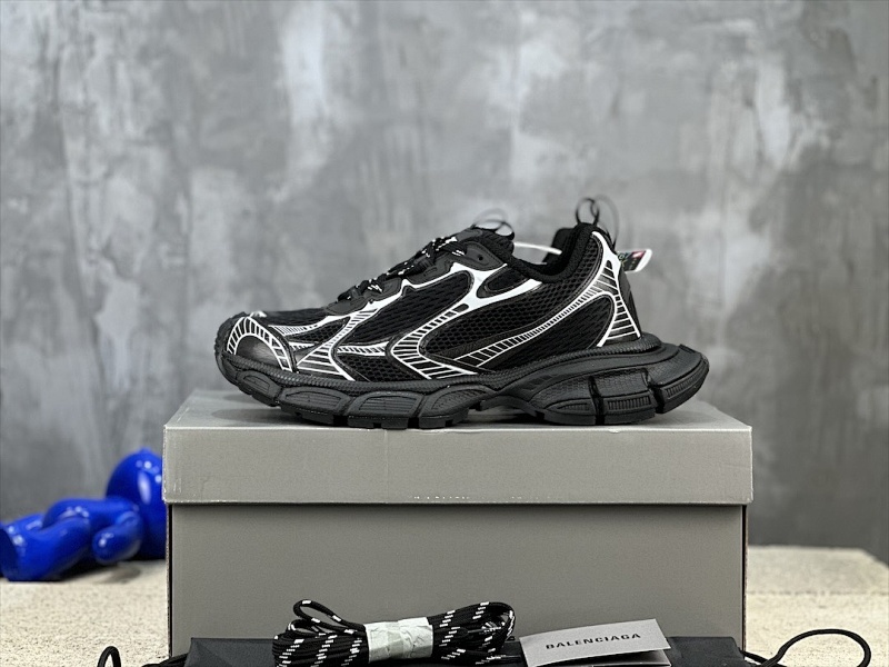 BALENCIAGA SNEAKERS (82)