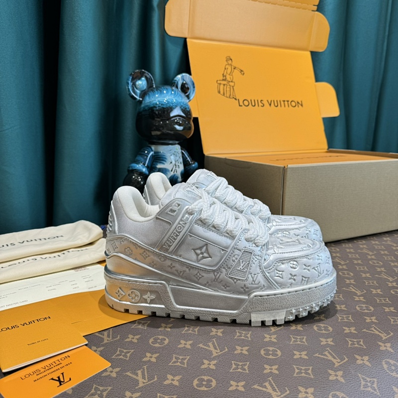 LOUIS VUITTON SHOES (356)