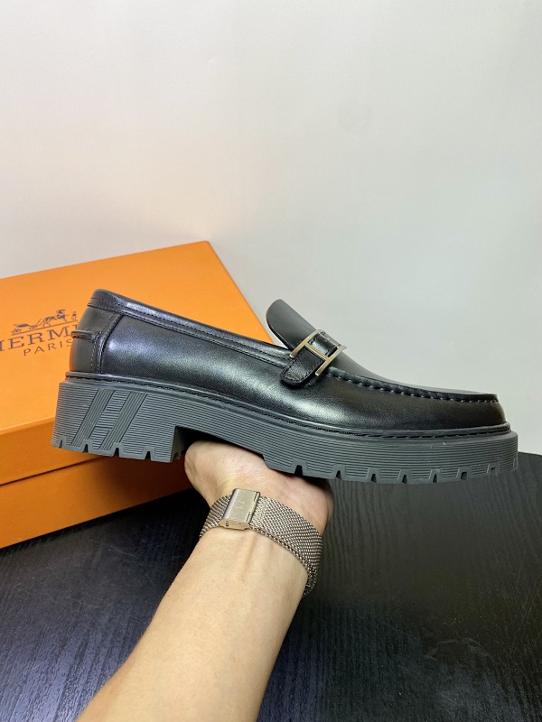 HERMES SHOES (172)