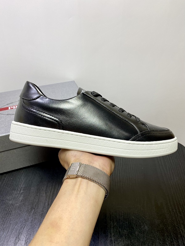 PRADA SHOES (516)
