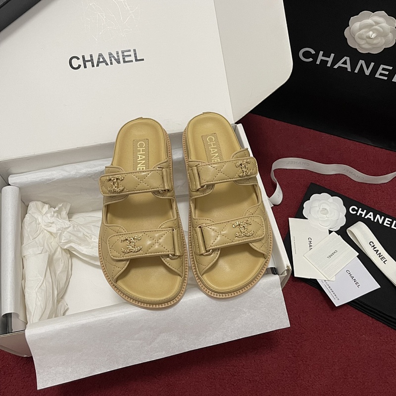 CHANEL SHOES (95)